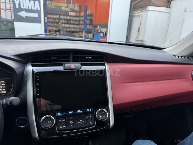 Toyota Corolla Fielder-18