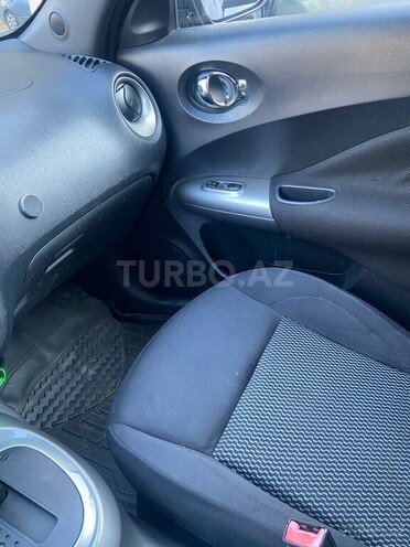Nissan Juke-5