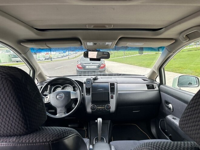 Nissan Tiida-7