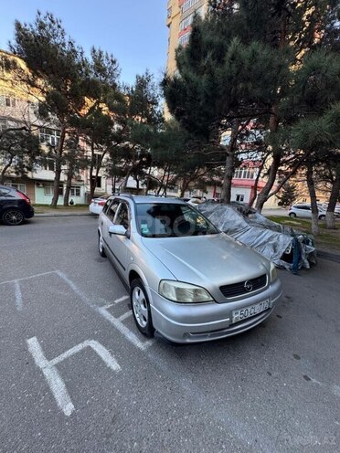 Opel Astra-2