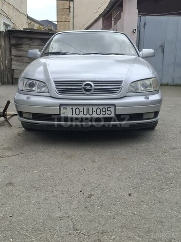 Opel Omega-1