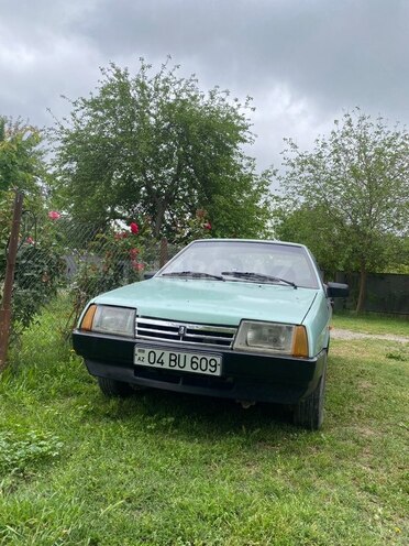 LADA (VAZ) 21099-1