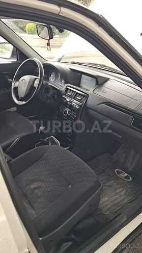 LADA (VAZ) Priora-8