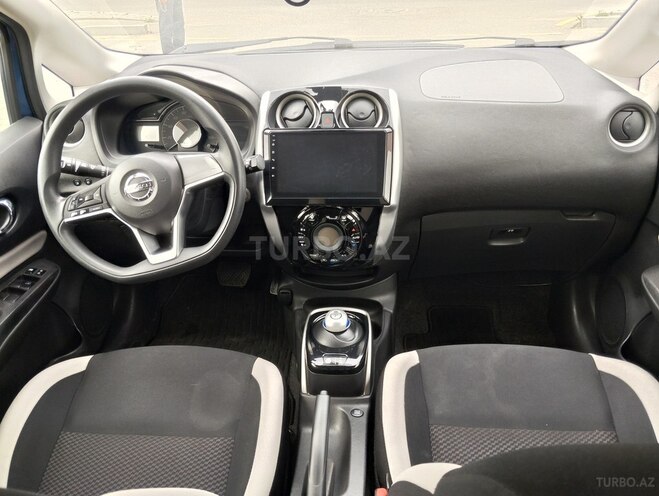Nissan Note-9