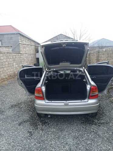 Opel Astra-6