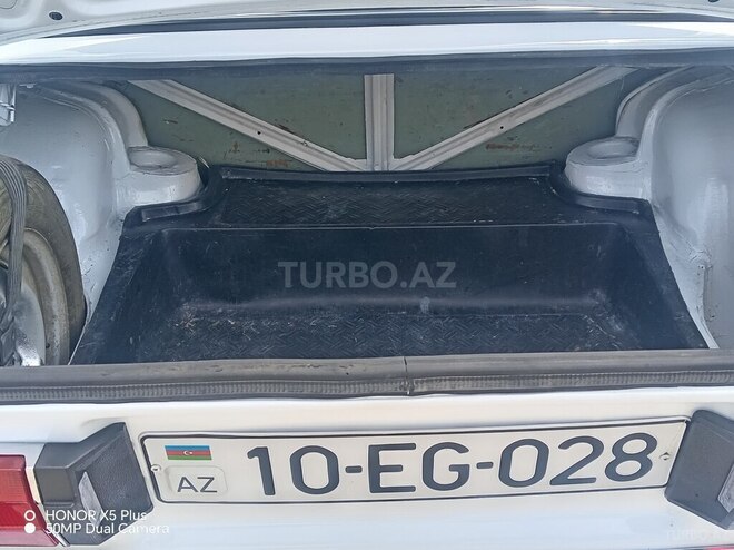 LADA (VAZ) 2106-4