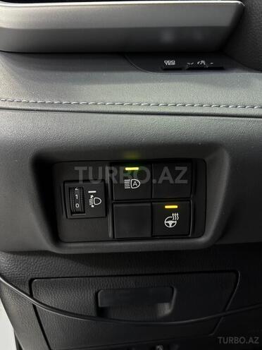 Toyota Highlander-12