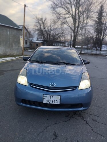 Toyota Prius-1