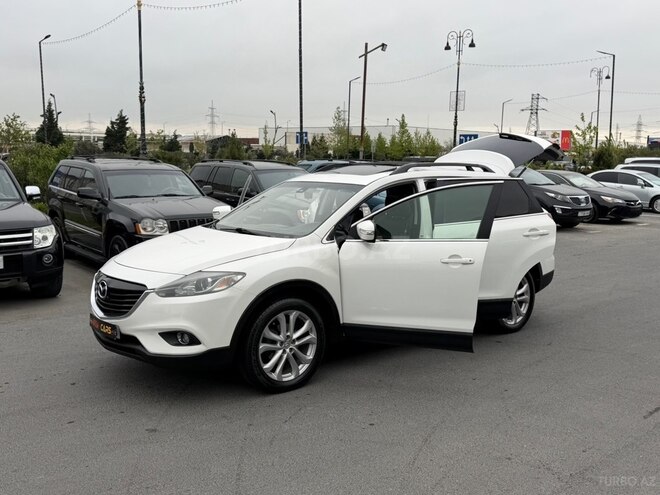 Mazda CX-9-11