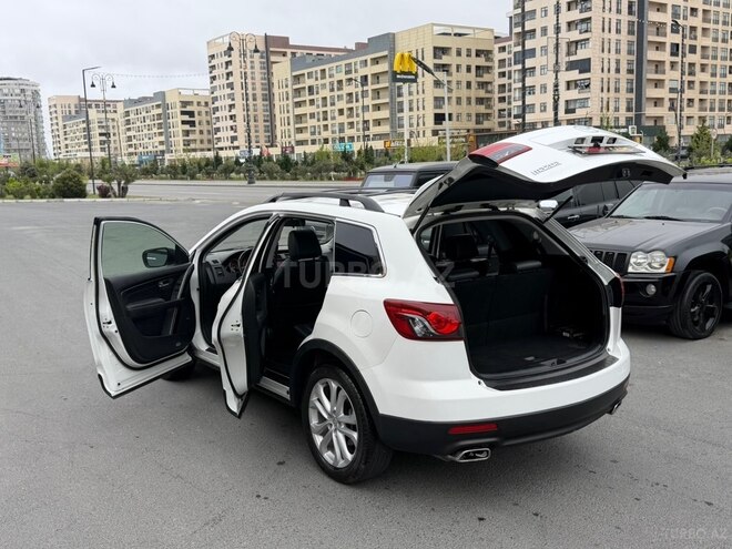 Mazda CX-9-15