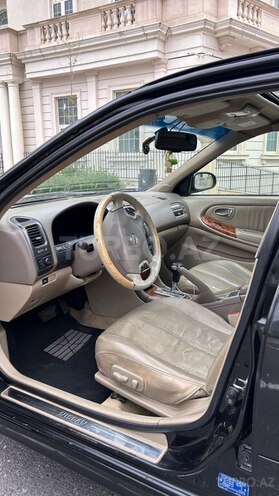 Nissan Maxima-6