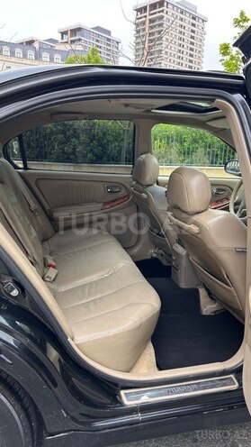 Nissan Maxima-8