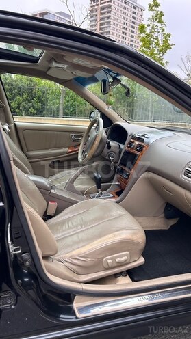 Nissan Maxima-7