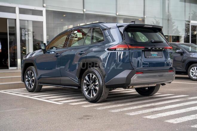 Toyota RAV4-6