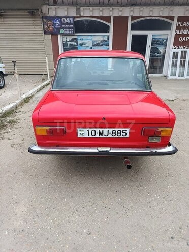 LADA (VAZ) 21011-2