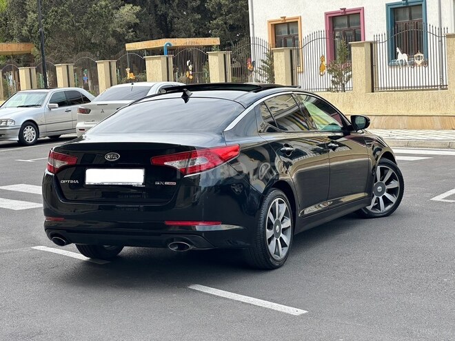 Kia Optima-16