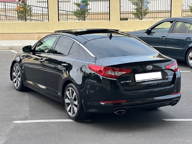 Kia Optima-17