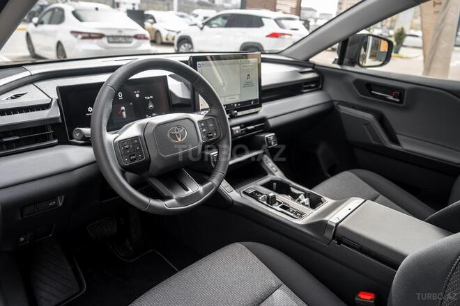 Toyota RAV4 2026, 0 km - 2.5 l - Bakı