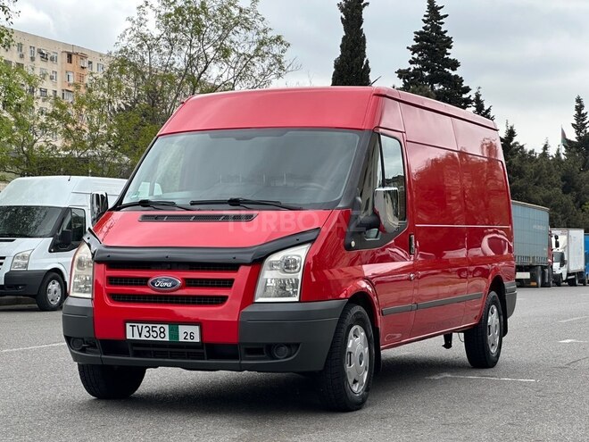 Ford Transit-2