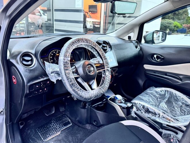 Nissan Note-13