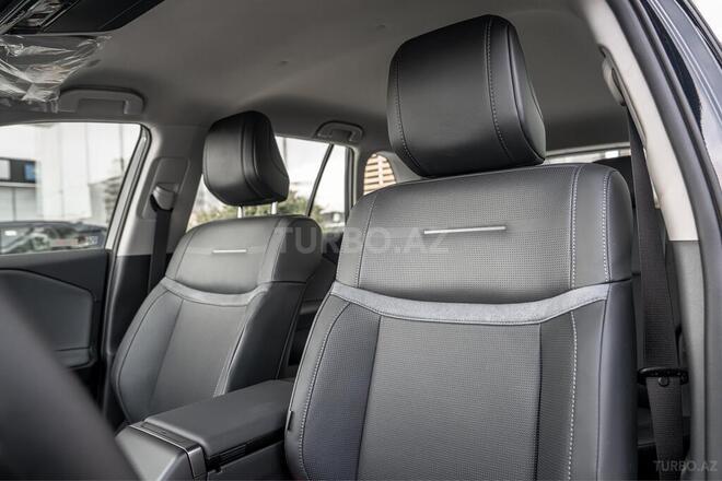 Toyota RAV4-9