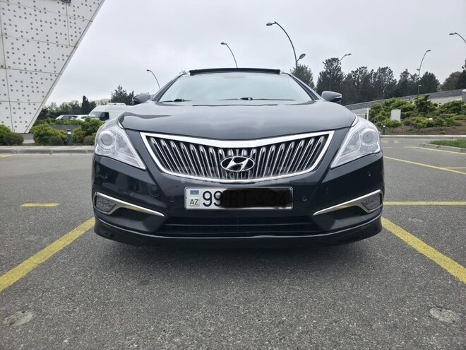 Hyundai Grandeur-1