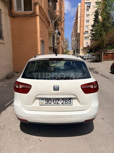 SEAT Ibiza-4