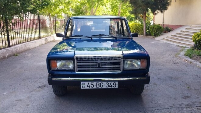 LADA (VAZ) 2107-1
