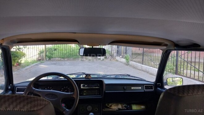 LADA (VAZ) 2107-15