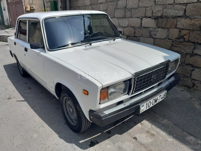 LADA (VAZ) 2107-4