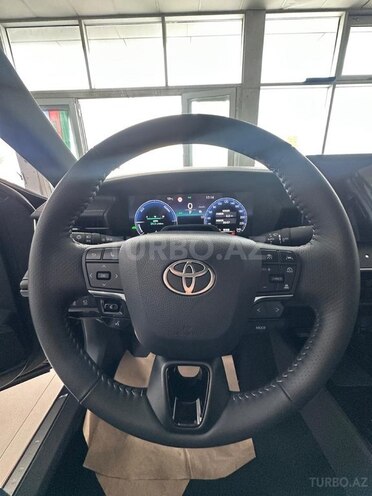 Toyota Camry-22