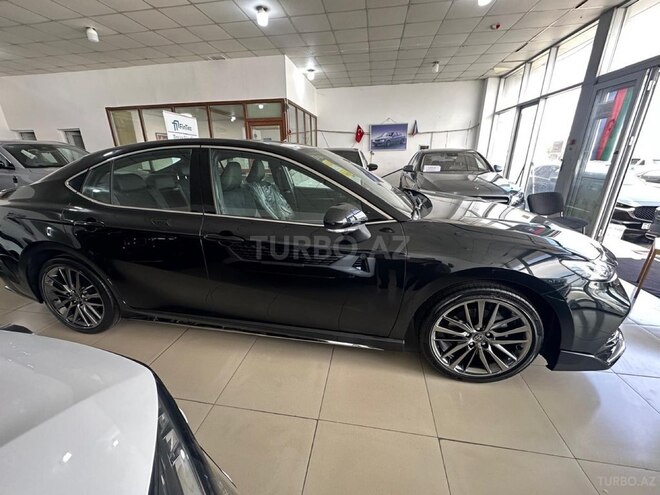 Toyota Camry-10