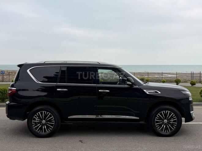 Nissan Patrol 2018, 182,800 km - 4.0 l - Bakı