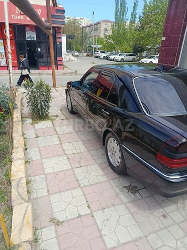 Mercedes C 230-12