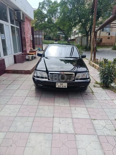Mercedes C 230-1