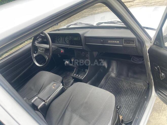 LADA (VAZ) 2107-4