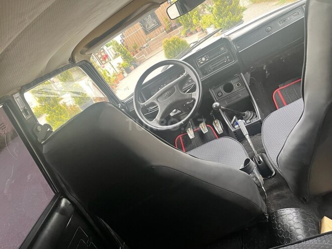 LADA (VAZ) 2107-5