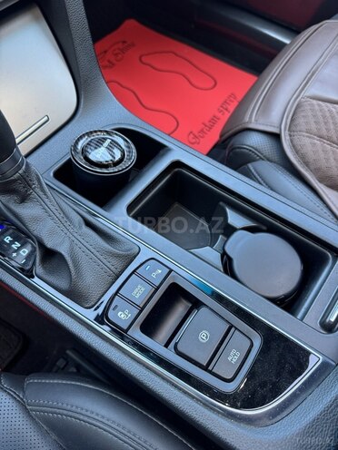 Hyundai Sonata-13