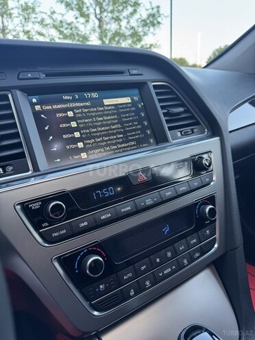 Hyundai Sonata-15
