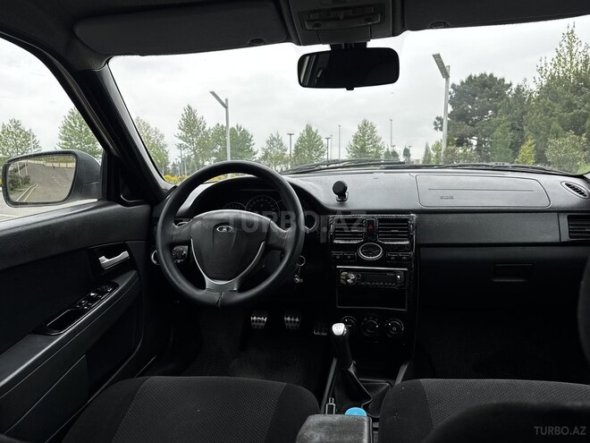 LADA (VAZ) Priora-2