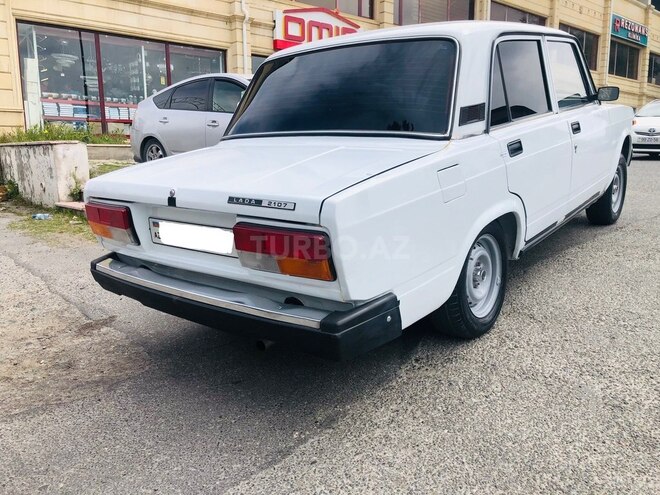LADA (VAZ) 2107-3