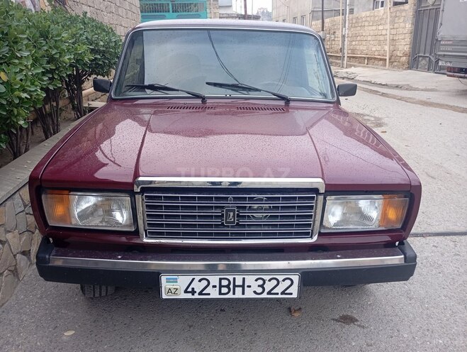 LADA (VAZ) 2107-1