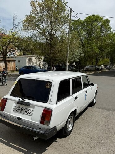 LADA (VAZ) 2104-2