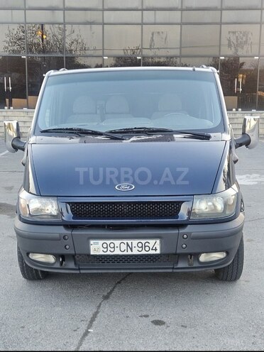 Ford Transit-1