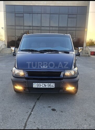 Ford Transit-2