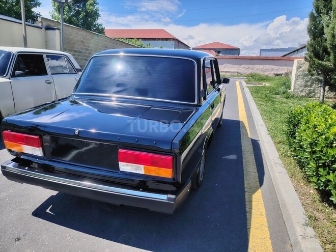 LADA (VAZ) 2107-9