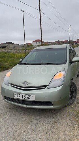 Toyota Prius-5
