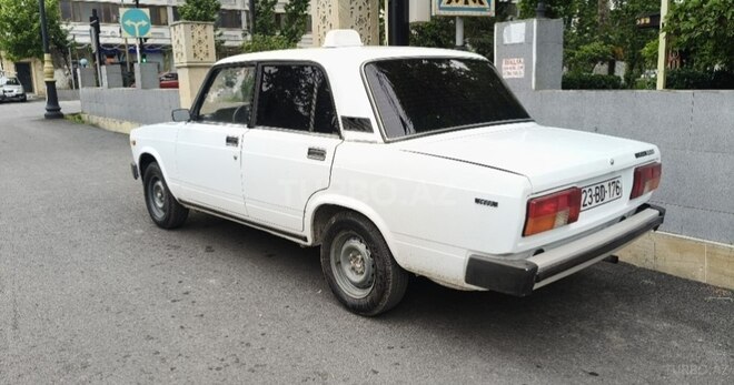 LADA (VAZ) 2105-4