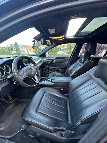 Mercedes E 220-9