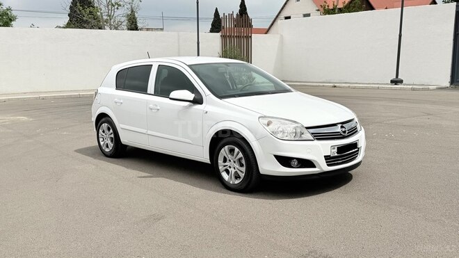 Opel Astra-7
